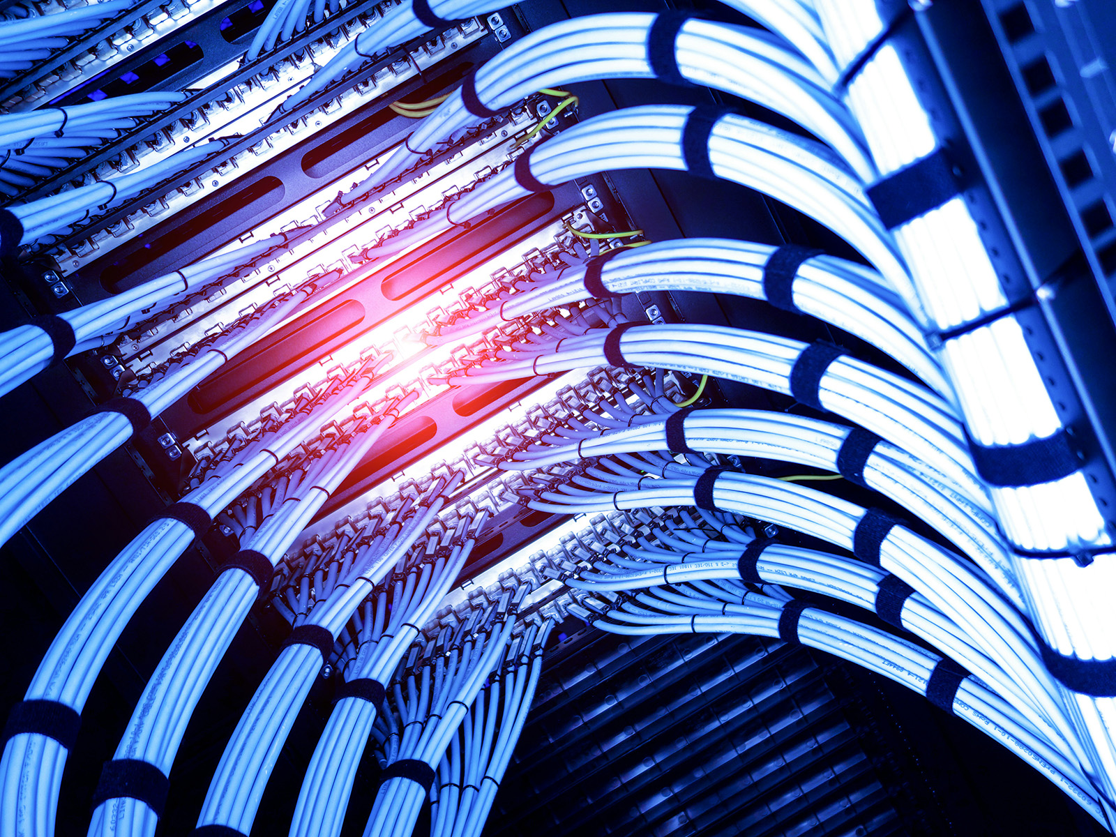 Network infrastructure and connectivity supporting a point-of-sale system